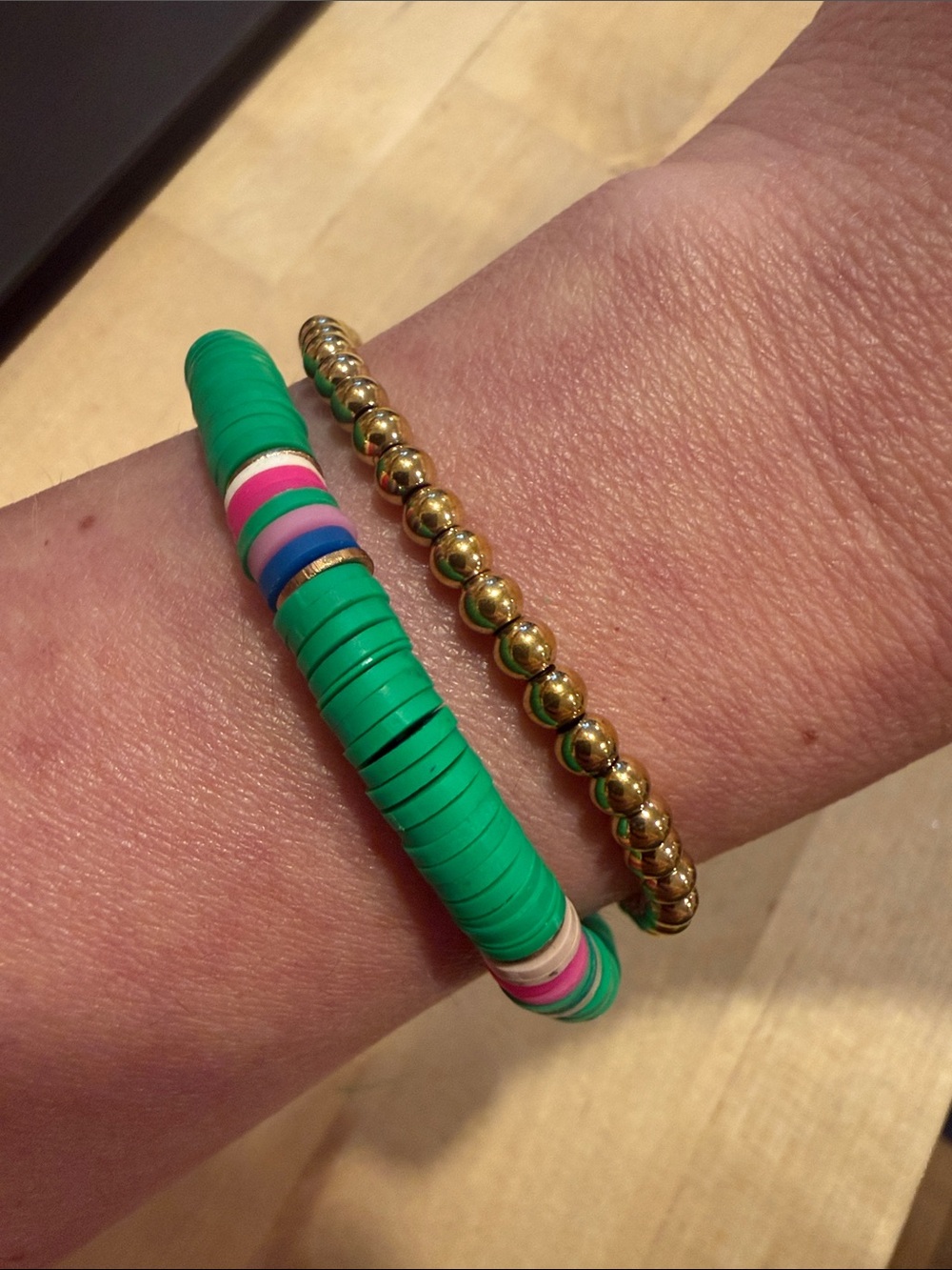 Plunder Green and Gold Disc & Bead Bracelet Set - Picture 1 of 2